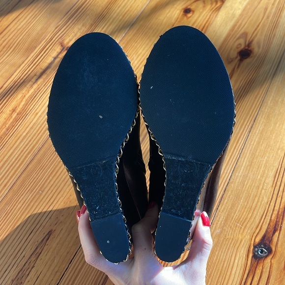 CHANEL Leather Open Toe Wedges / Boots - Picture 6 of 9